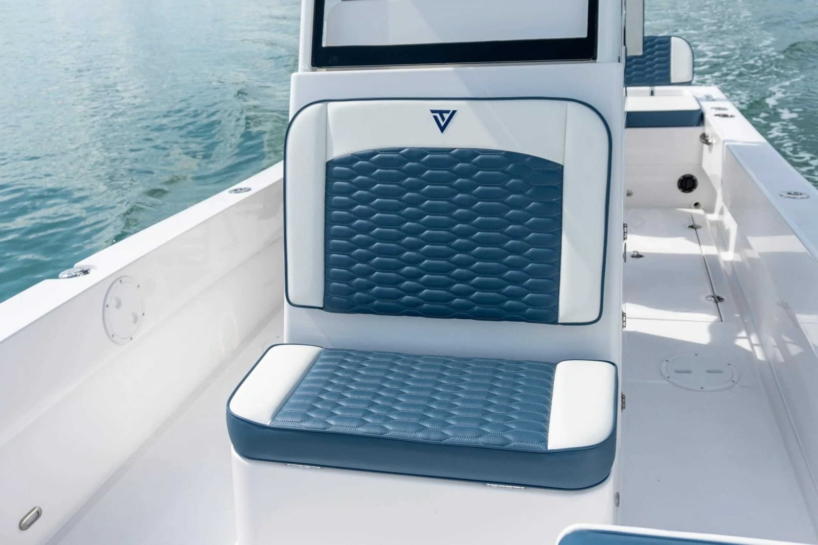 2026 Twin Vee 22 BayCat