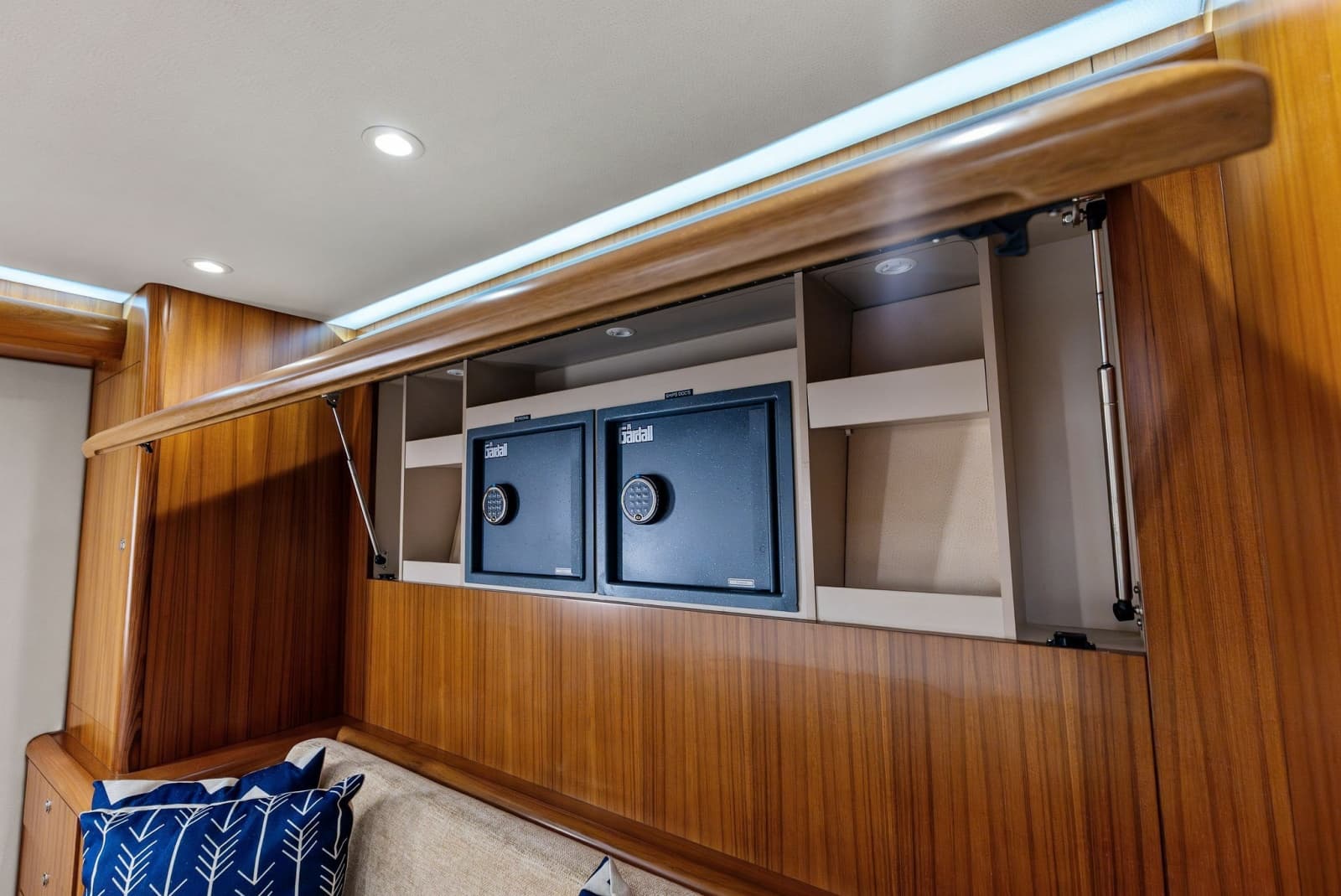 2017 Weaver Custom Sportfish - Photo 53