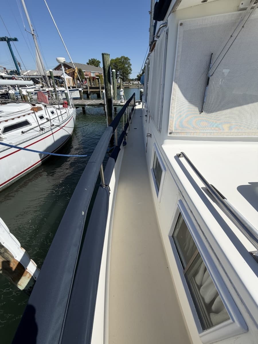 1991 Grand Banks Classic 46 - Photo 28