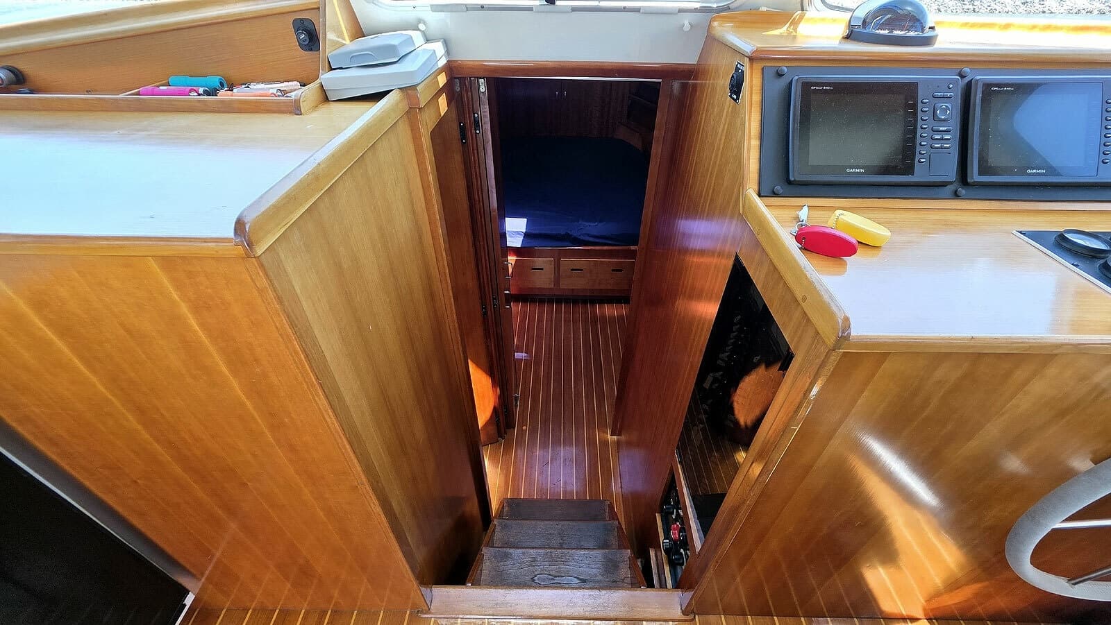 1998 Northern Bay 36 Trawler - Photo 23