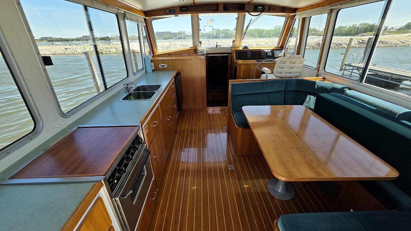 1998 Northern Bay 36 Trawler - Photo 15