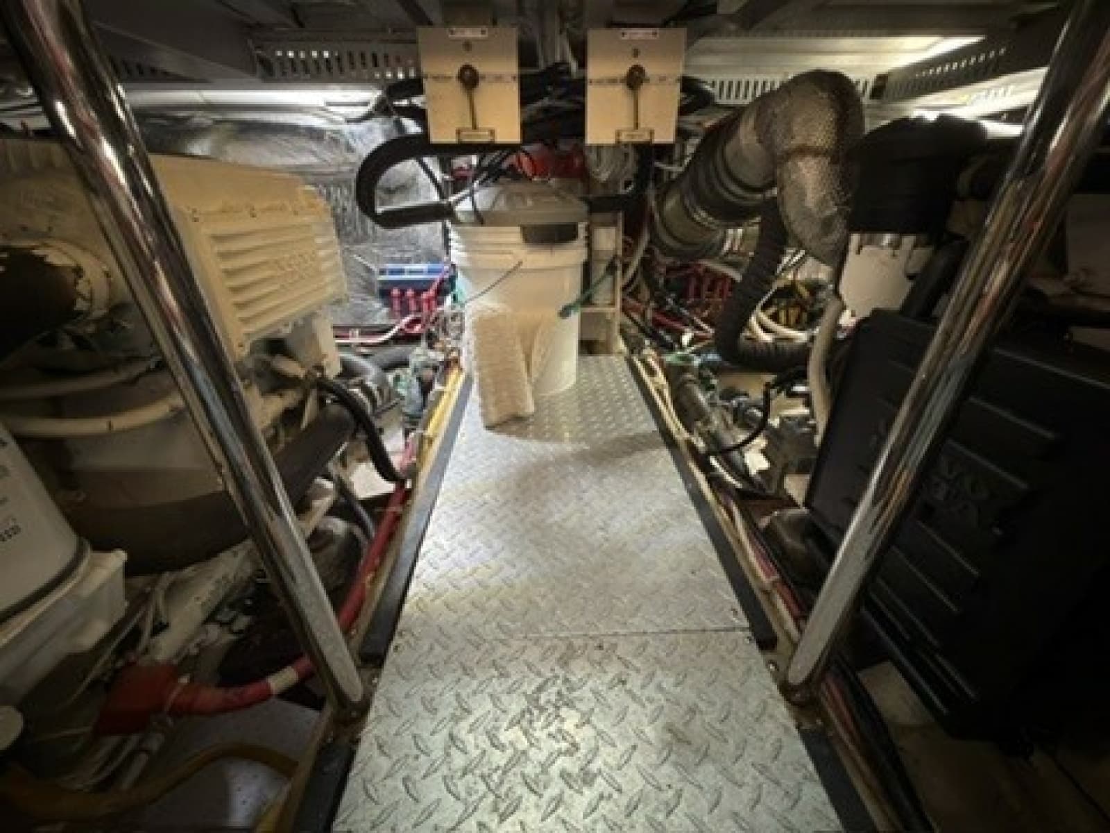 2006 Carver 44 CMY - Photo 72