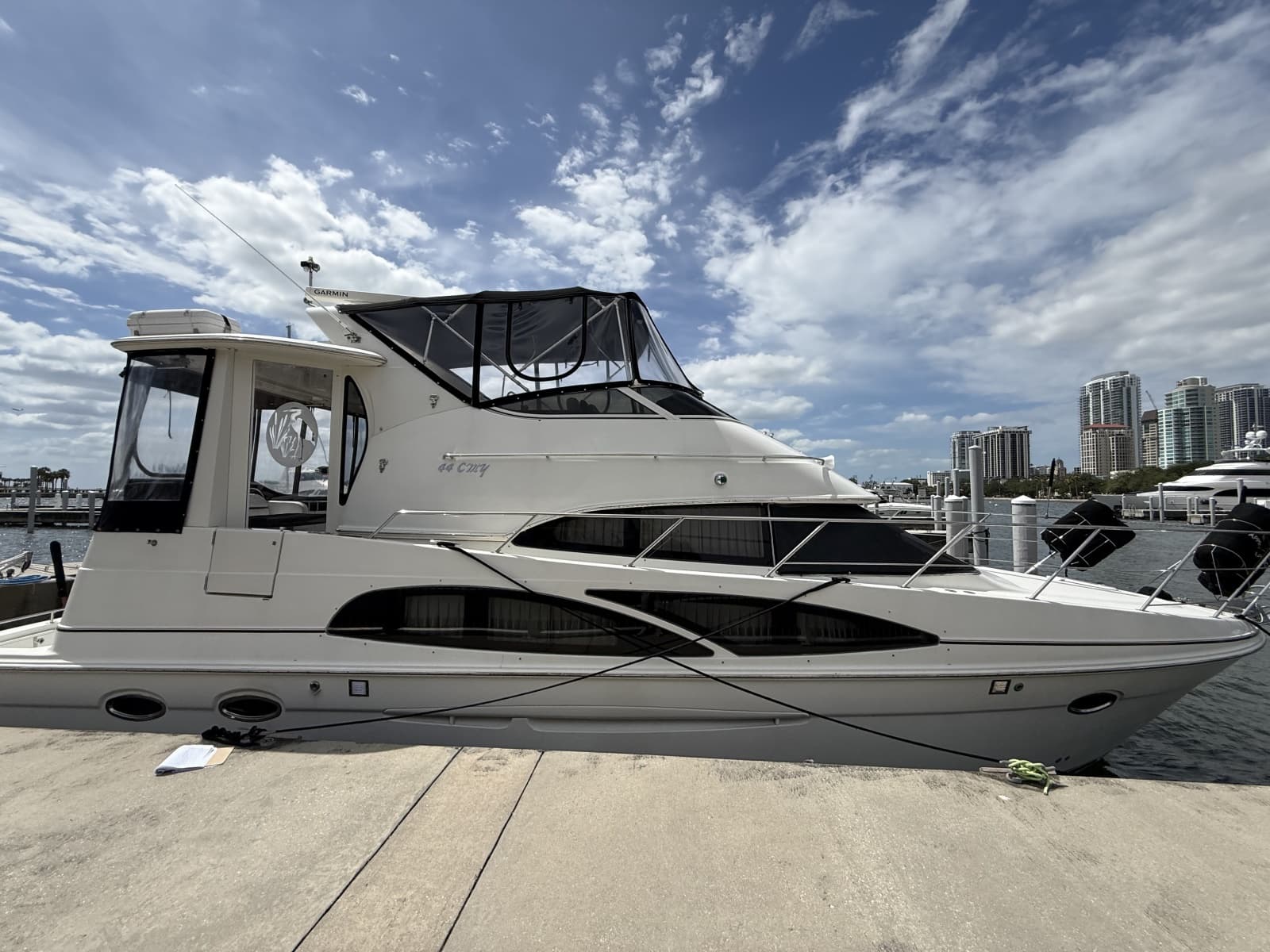 2006 Carver 44 CMY - Photo 3