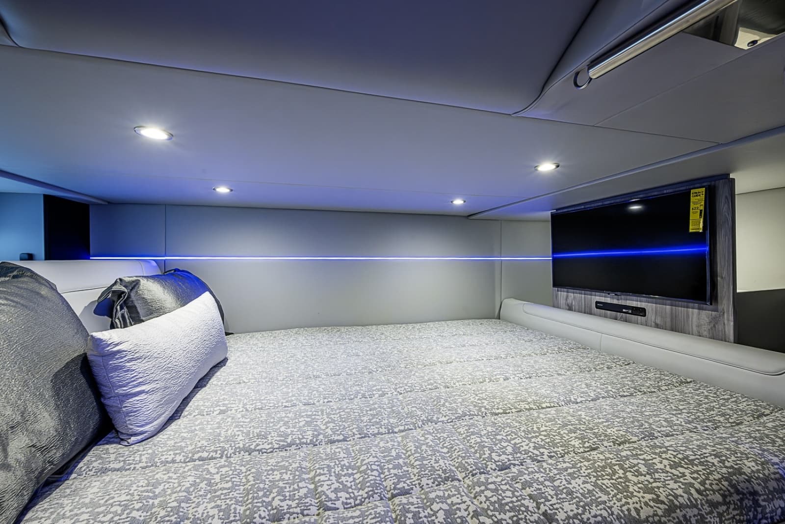 2024 Formula 400 Super Sport Crossover - Photo 63