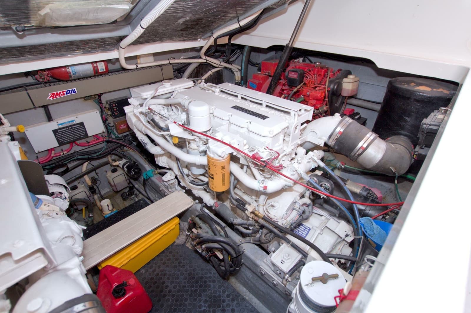 1997 Sea Ray 370 Express Cruiser - Photo 62