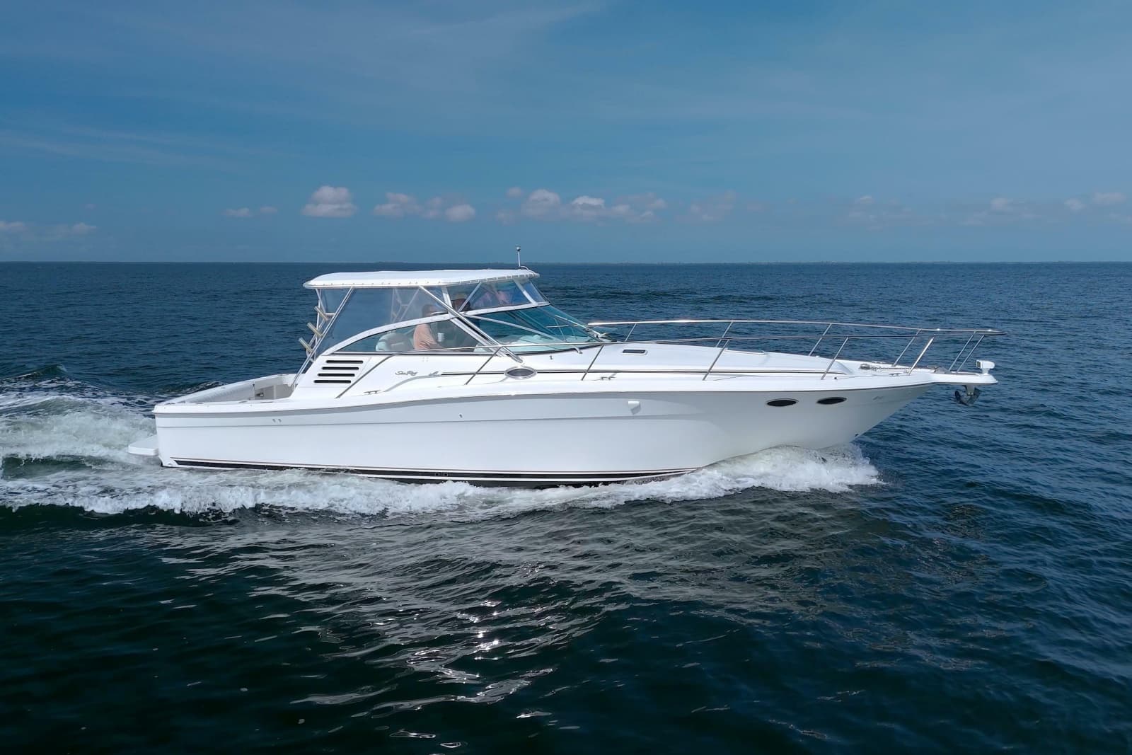 1997 Sea Ray 370 Express Cruiser - Photo 78
