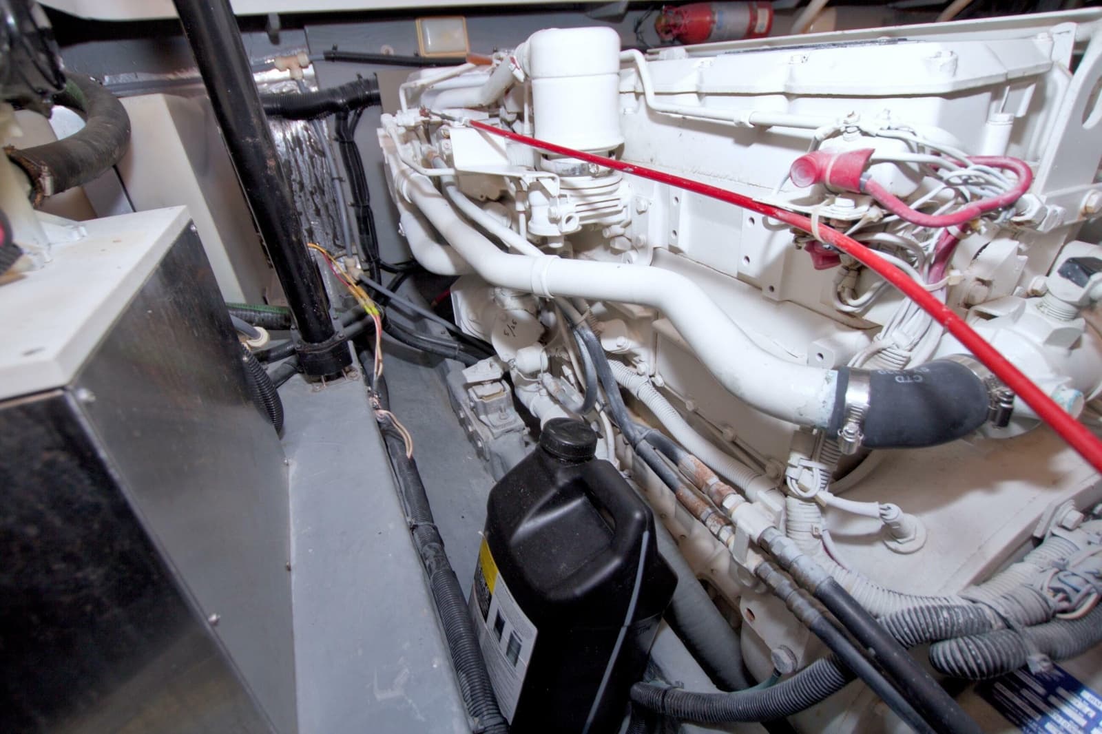 1997 Sea Ray 370 Express Cruiser - Photo 55