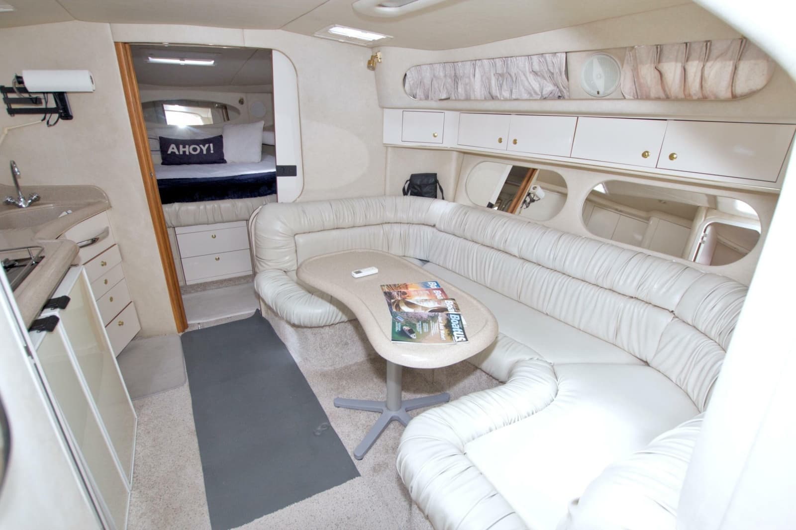 1997 Sea Ray 370 Express Cruiser - Photo 34
