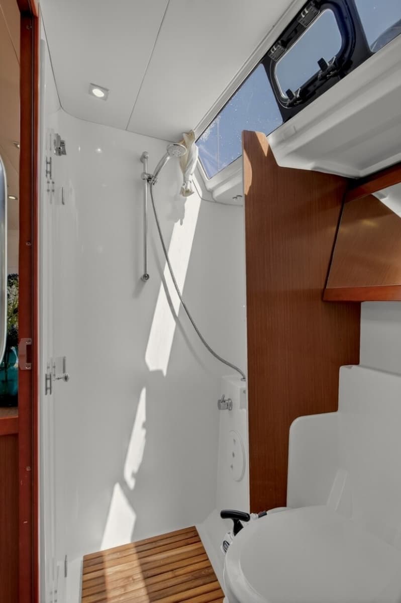 2012 Beneteau Oceanis 48 - Photo 85