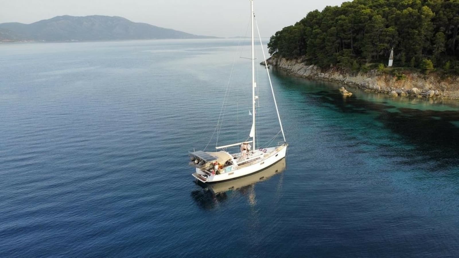 2012 Beneteau Oceanis 48 - Photo 3