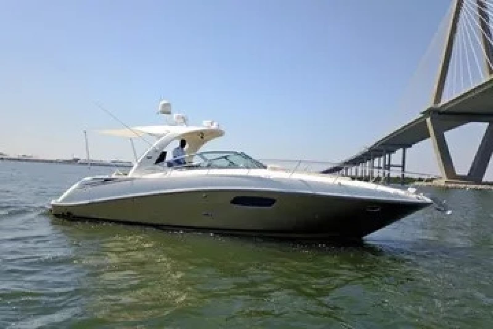 2009 Sea Ray Sundancer 350