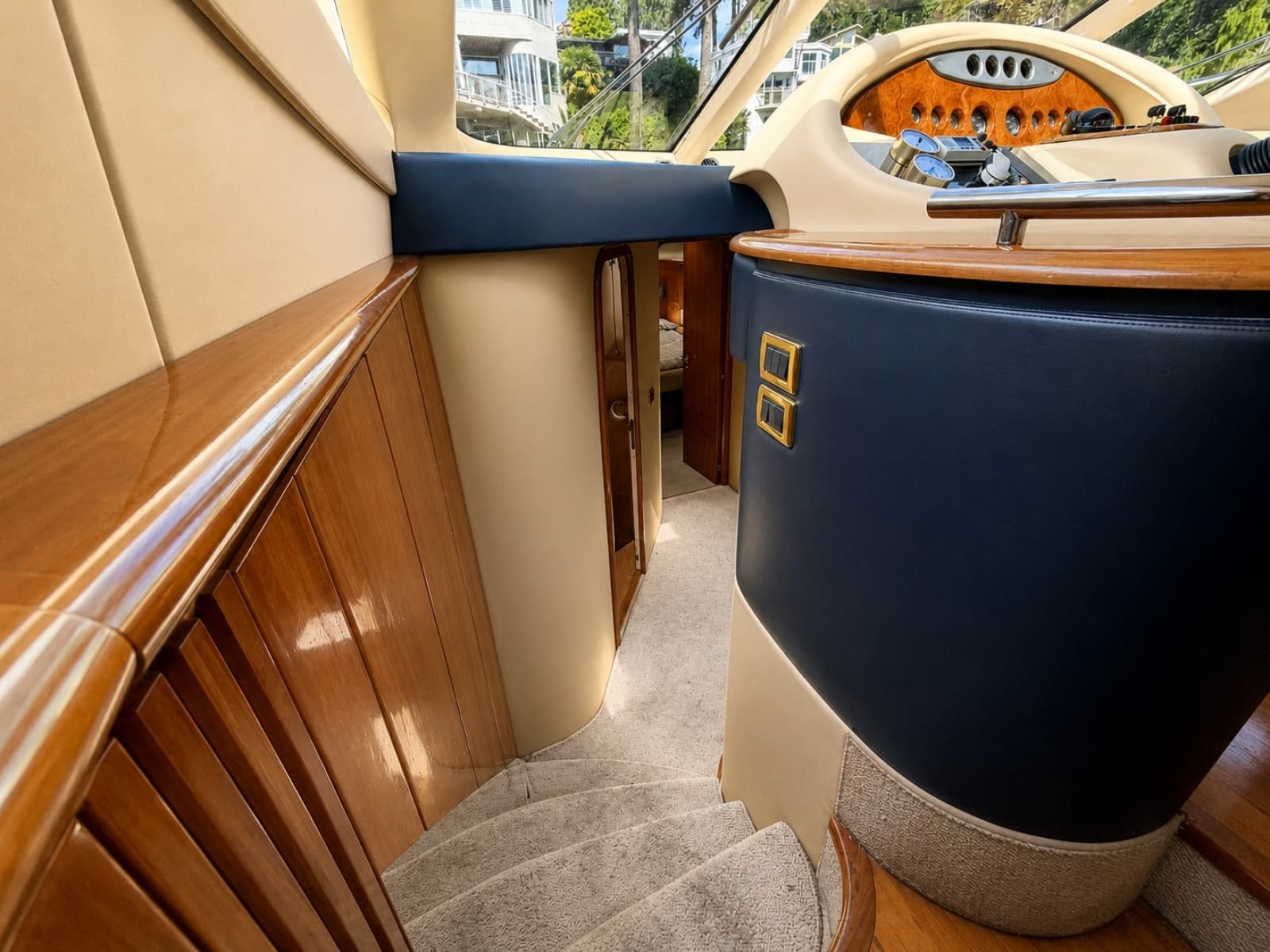 2005 Azimut Fly 62 - Photo 24