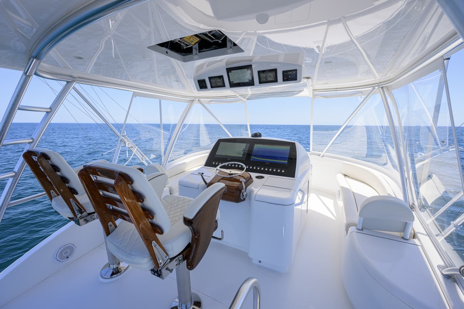 2024 Viking 54 Convertible - Photo 28