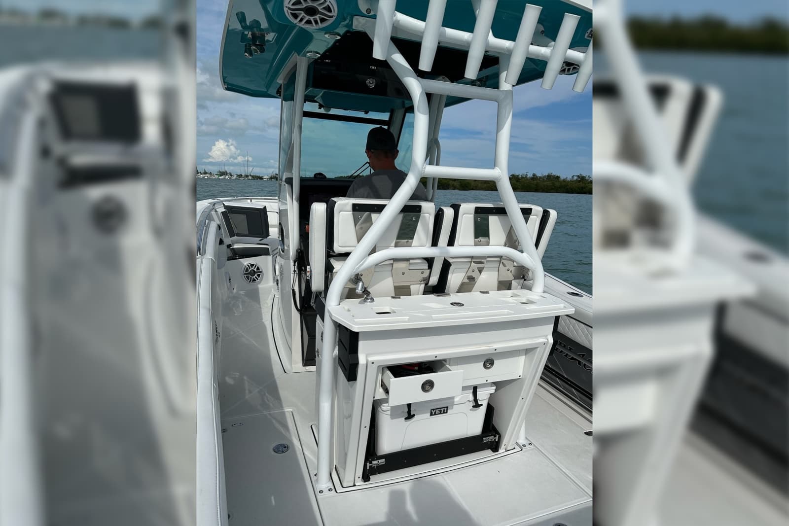 2021 Blackfin 272 CC