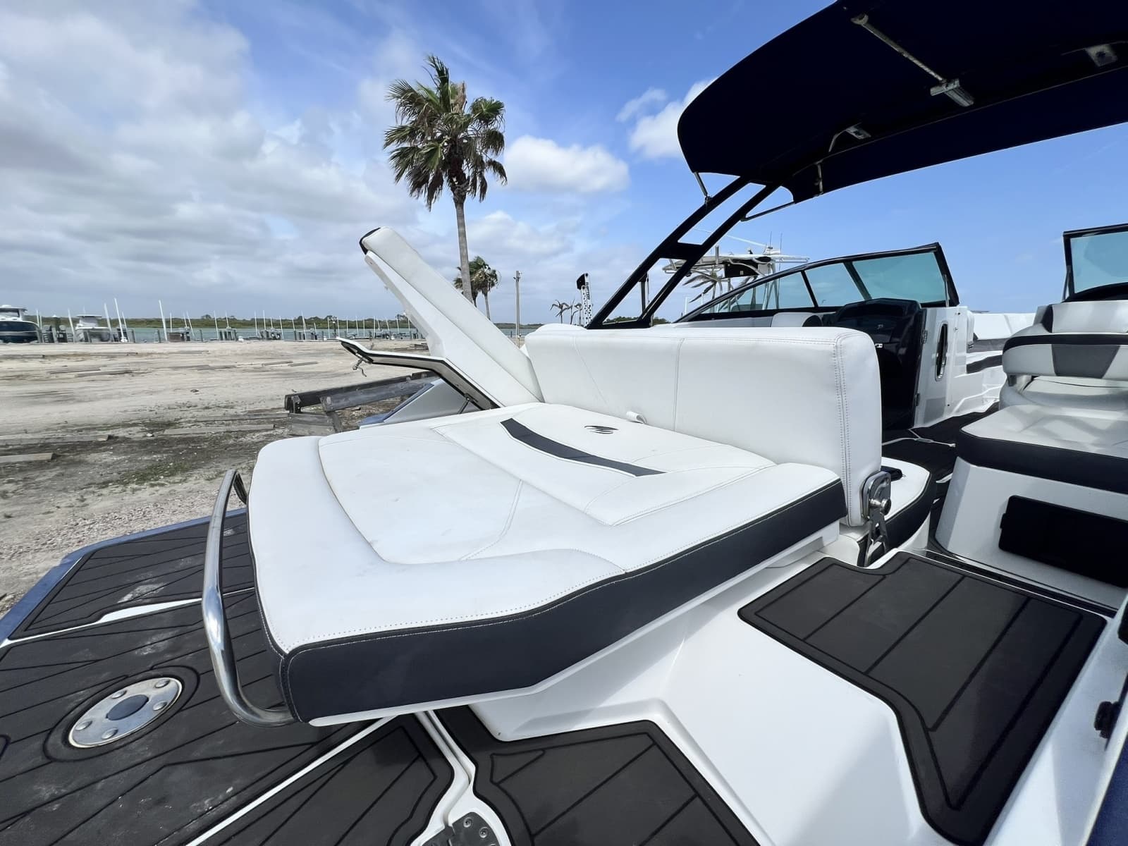 2015 Monterey 268SS - Photo 26