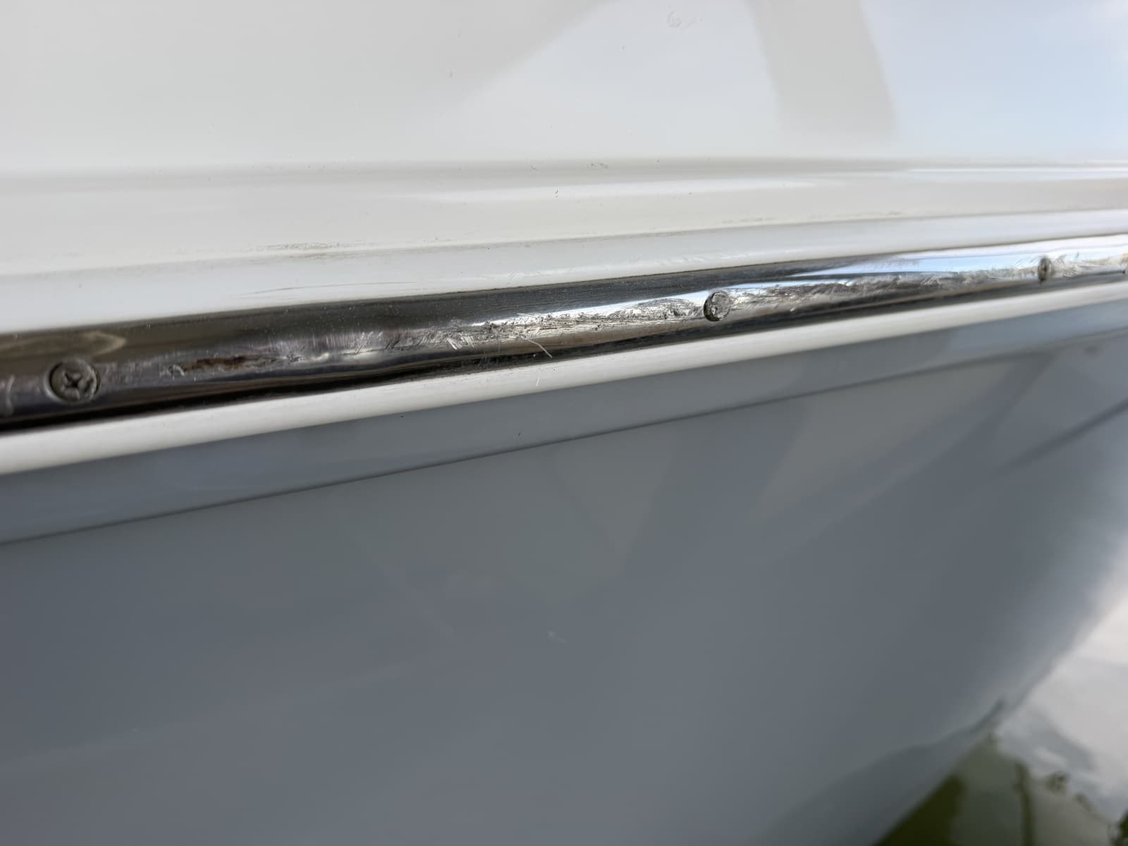 2008 Rinker 280 Express Cruiser