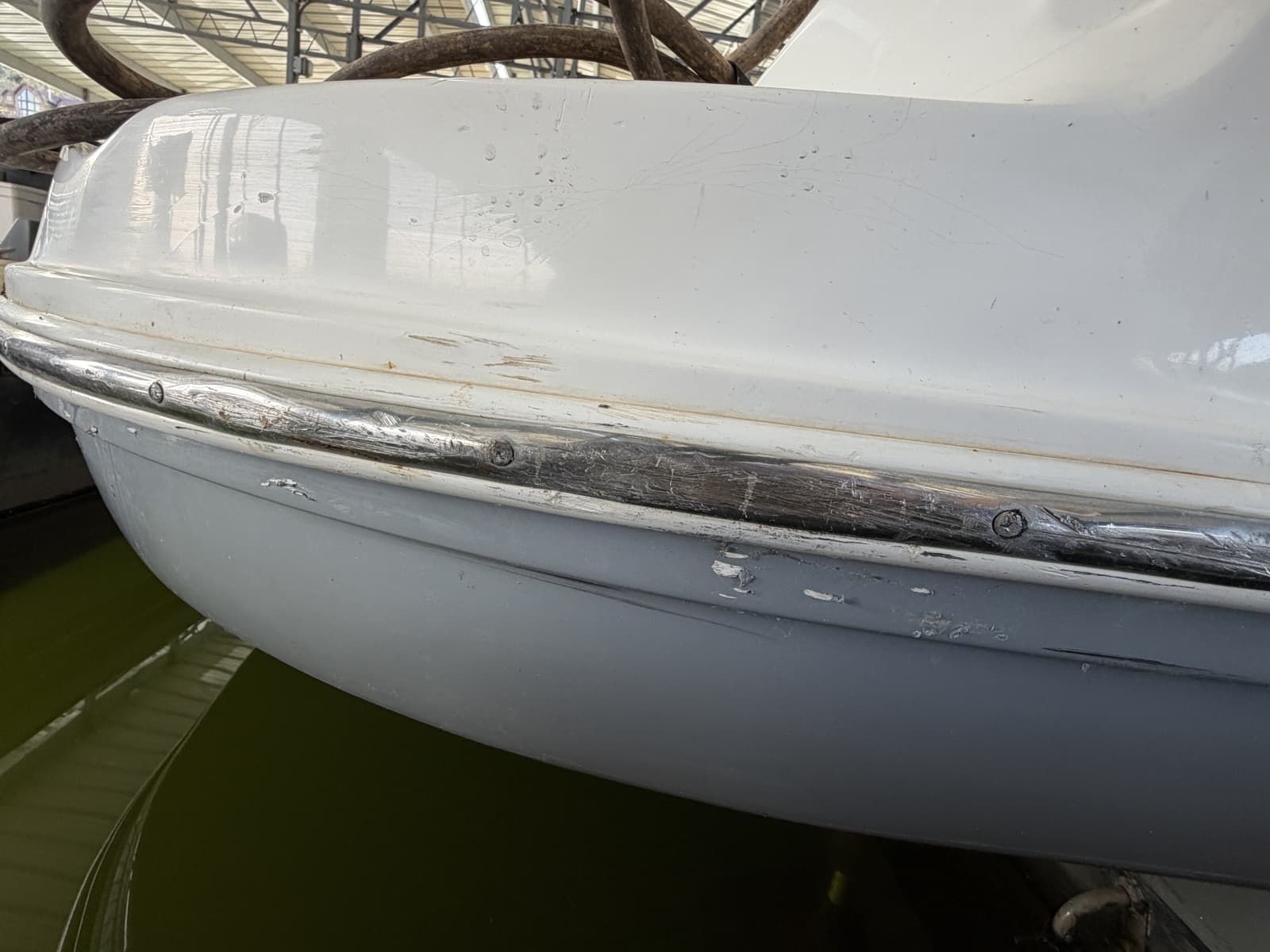 2008 Rinker 280 Express Cruiser