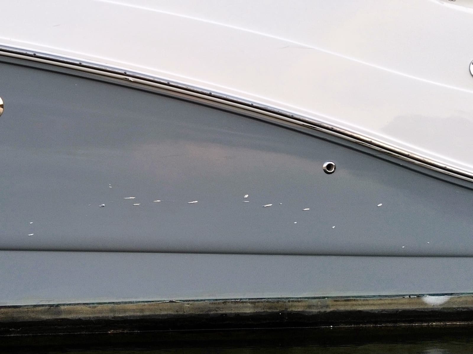 2008 Rinker 280 Express Cruiser