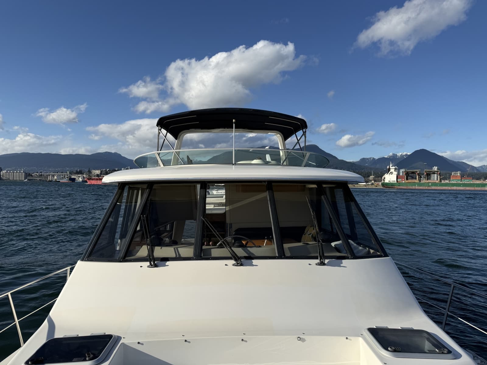 1998 Bayliner 4788 - Photo 9