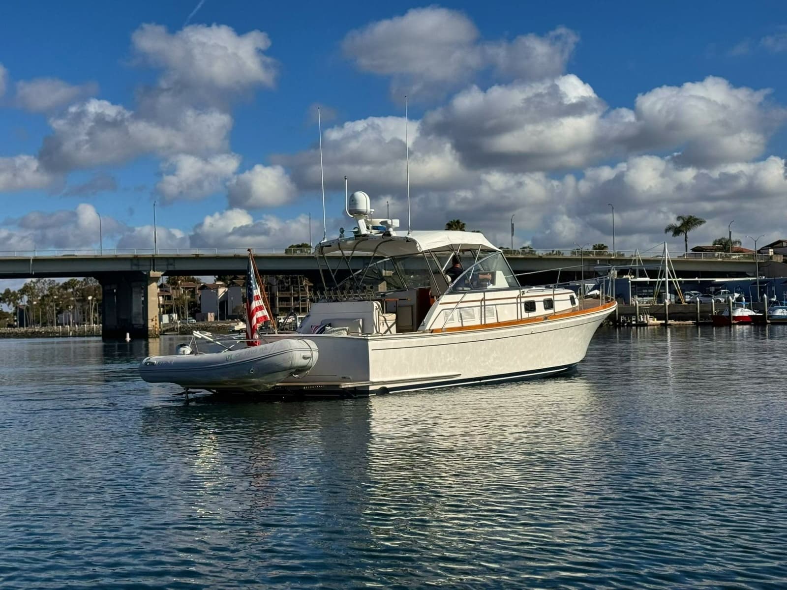 1999 Grand Banks Yachts  - Photo 2