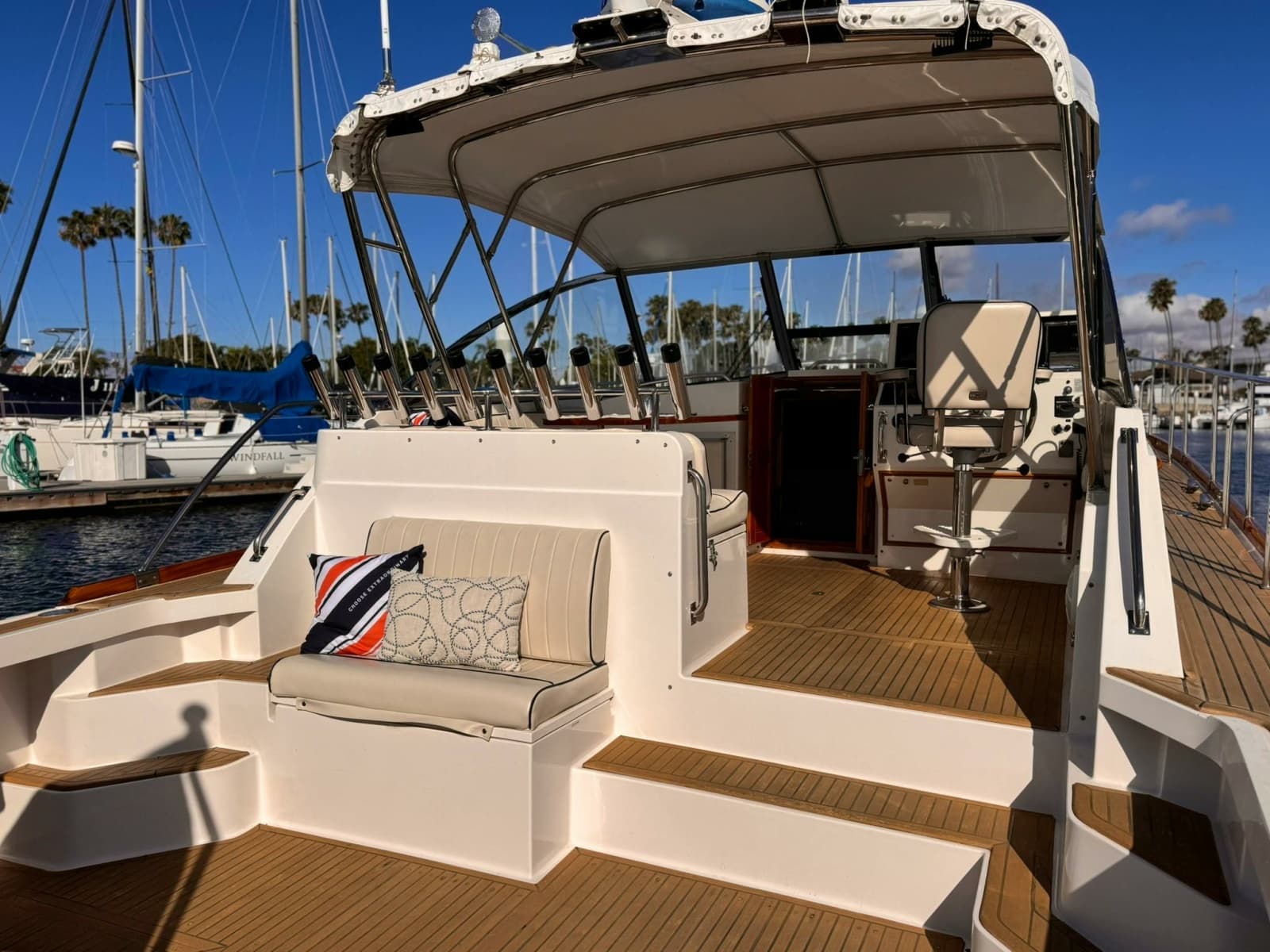 1999 Grand Banks Yachts  - Photo 8