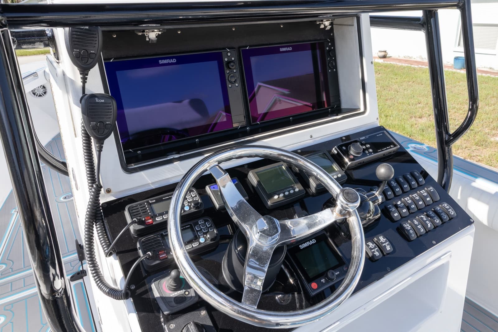 2006 Albin 26 Center Console - Photo 19
