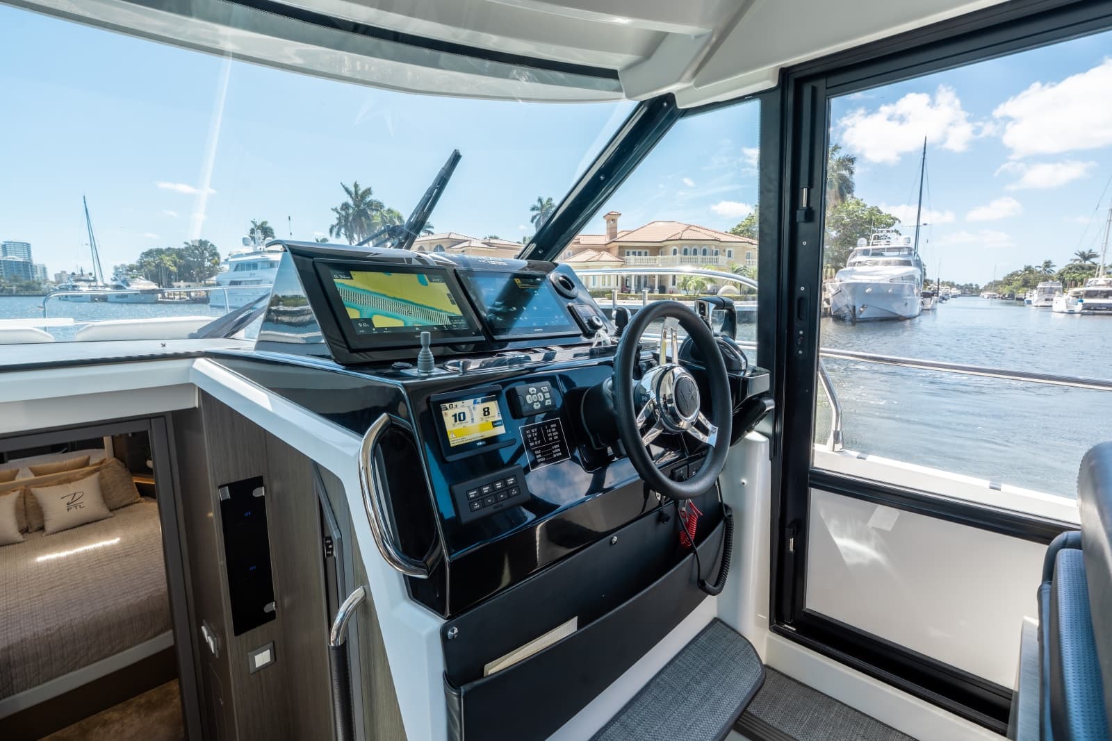 2024 Jeanneau NC 1295 Fly