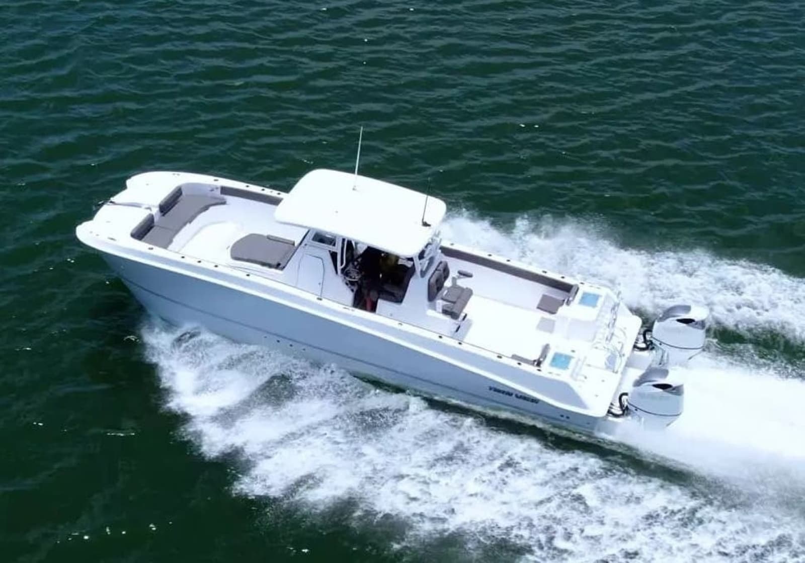 2026 Twin Vee 340 GFX CC