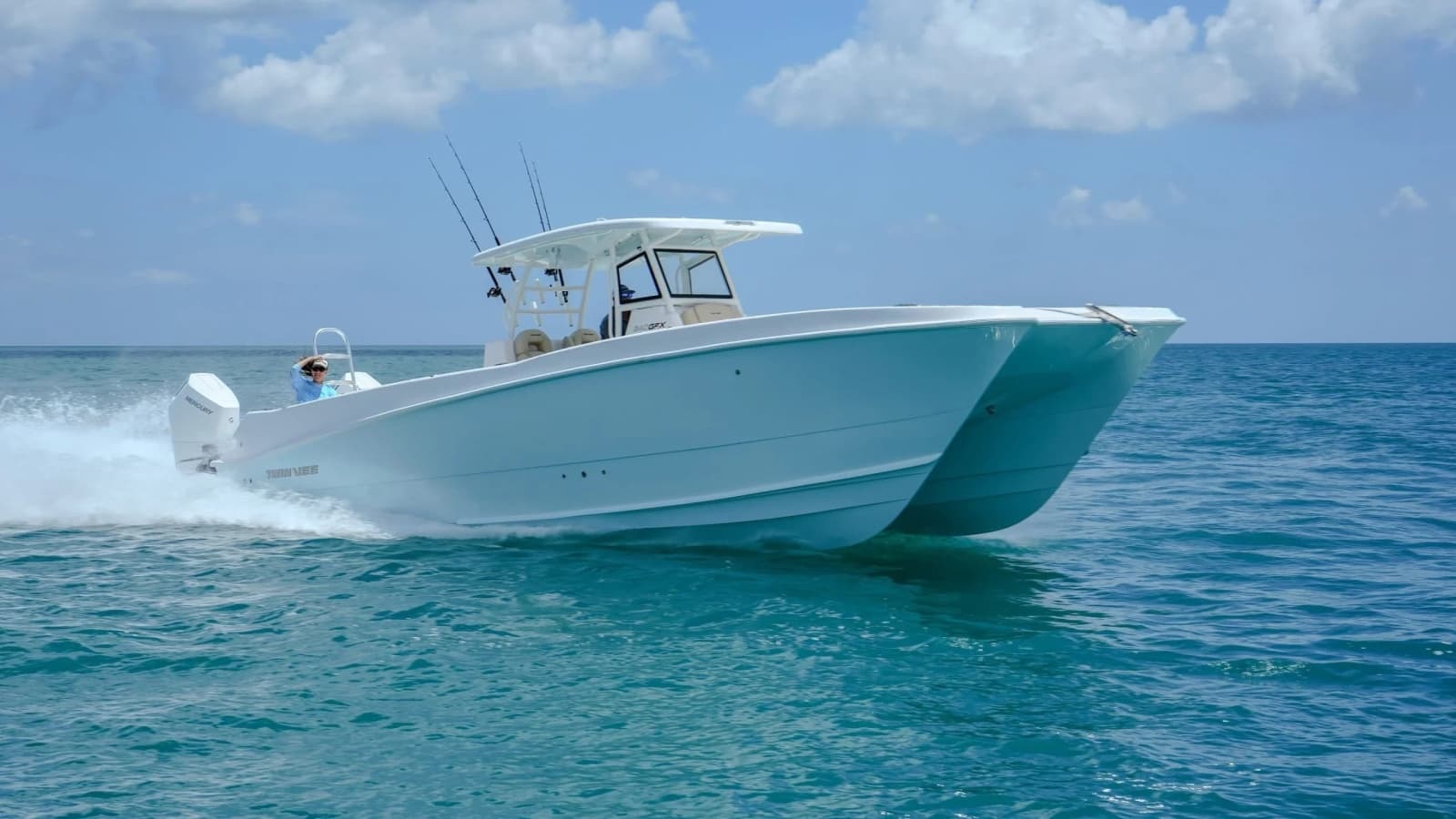 2026 Twin Vee 340 GFX CC