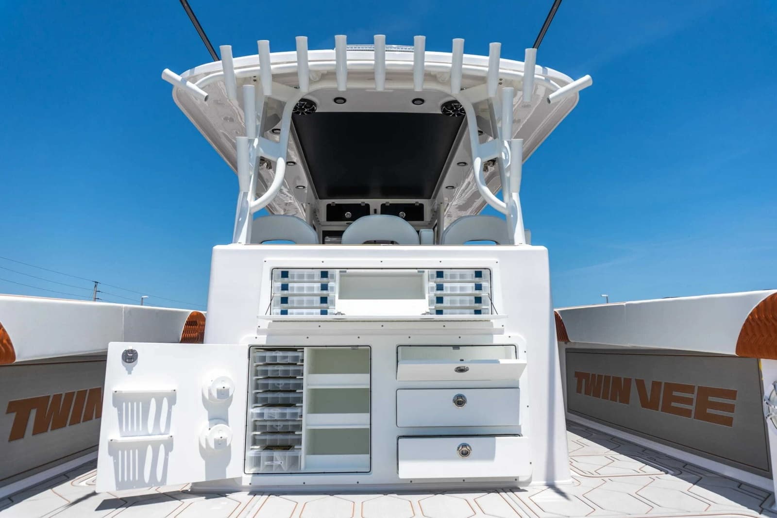 2026 Twin Vee 400 GFX2 CC