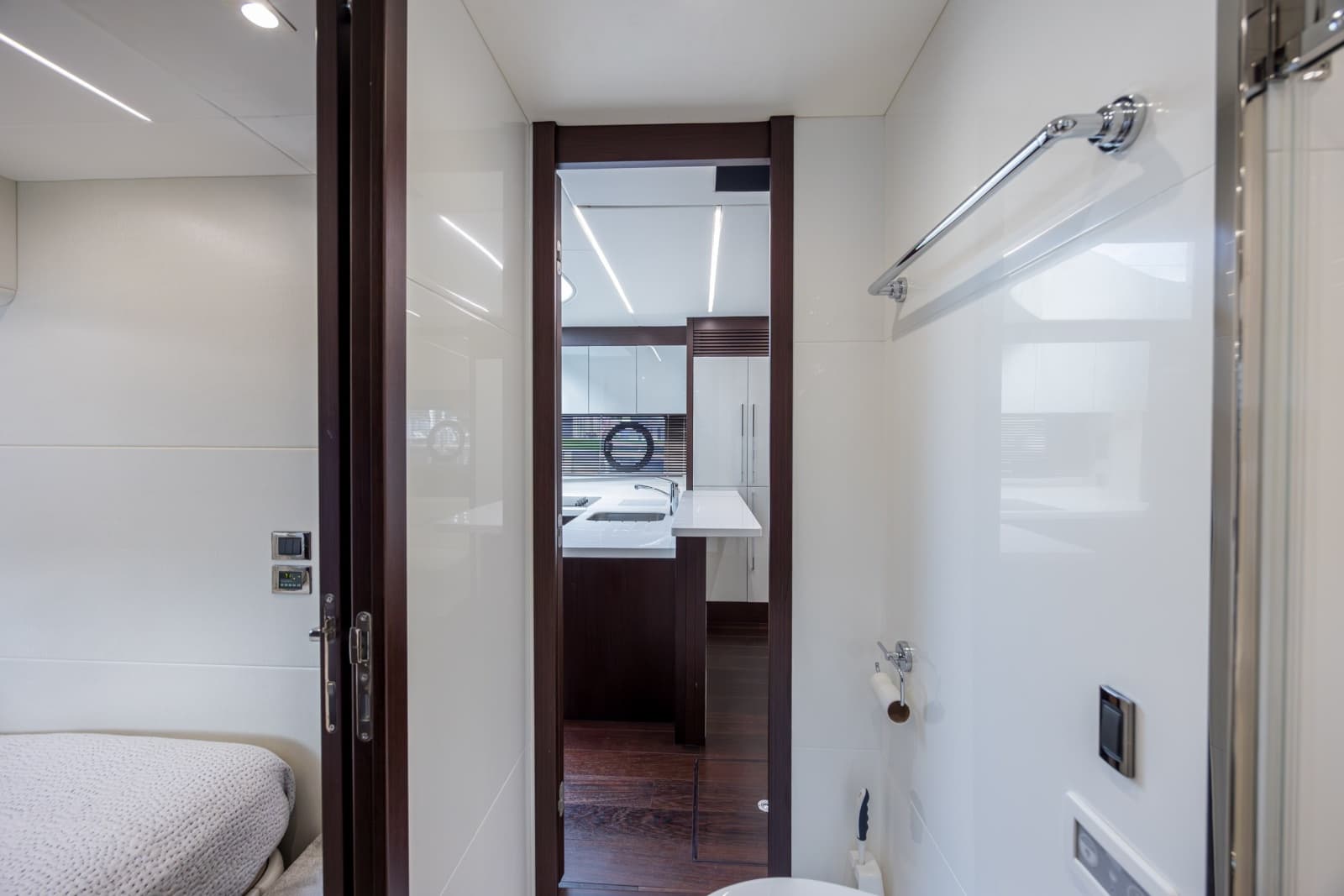 2020 Sunseeker PREDATOR 74 XPS