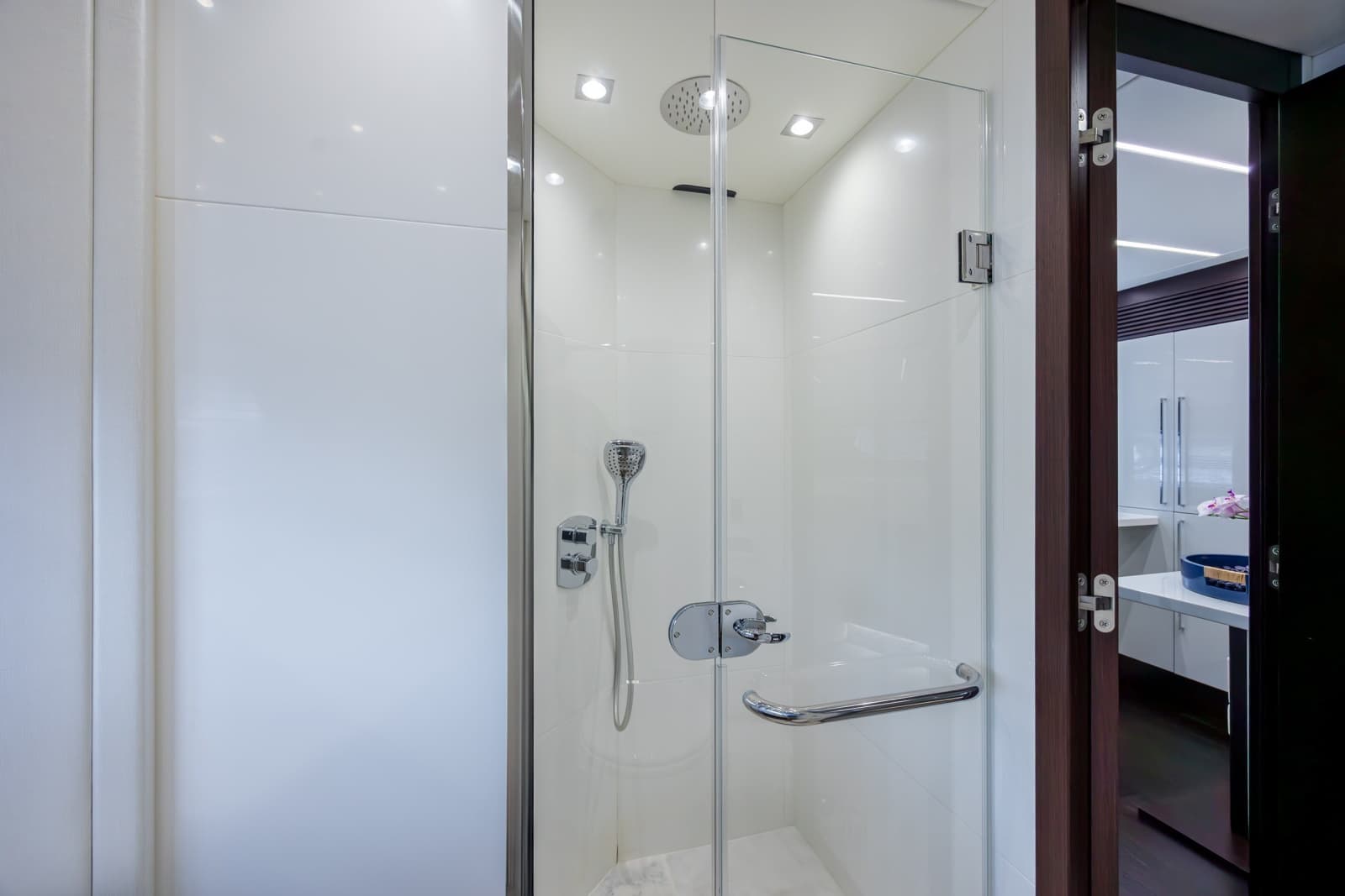 2020 Sunseeker PREDATOR 74 XPS