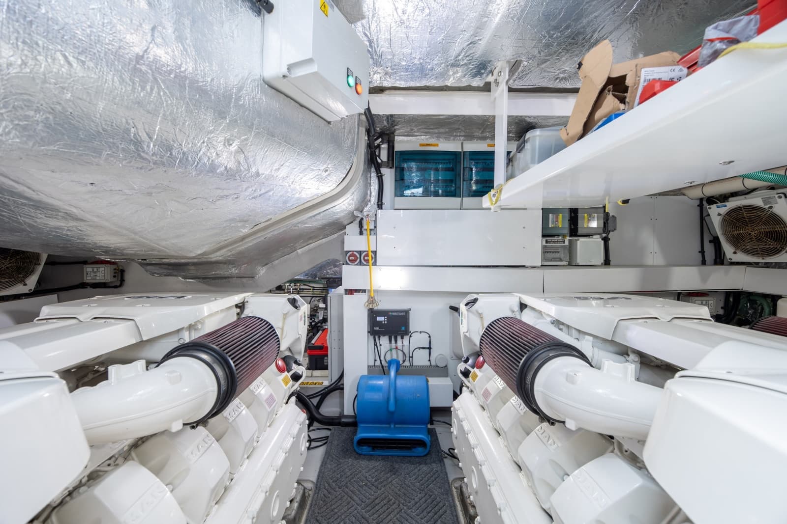 2020 Sunseeker PREDATOR 74 XPS