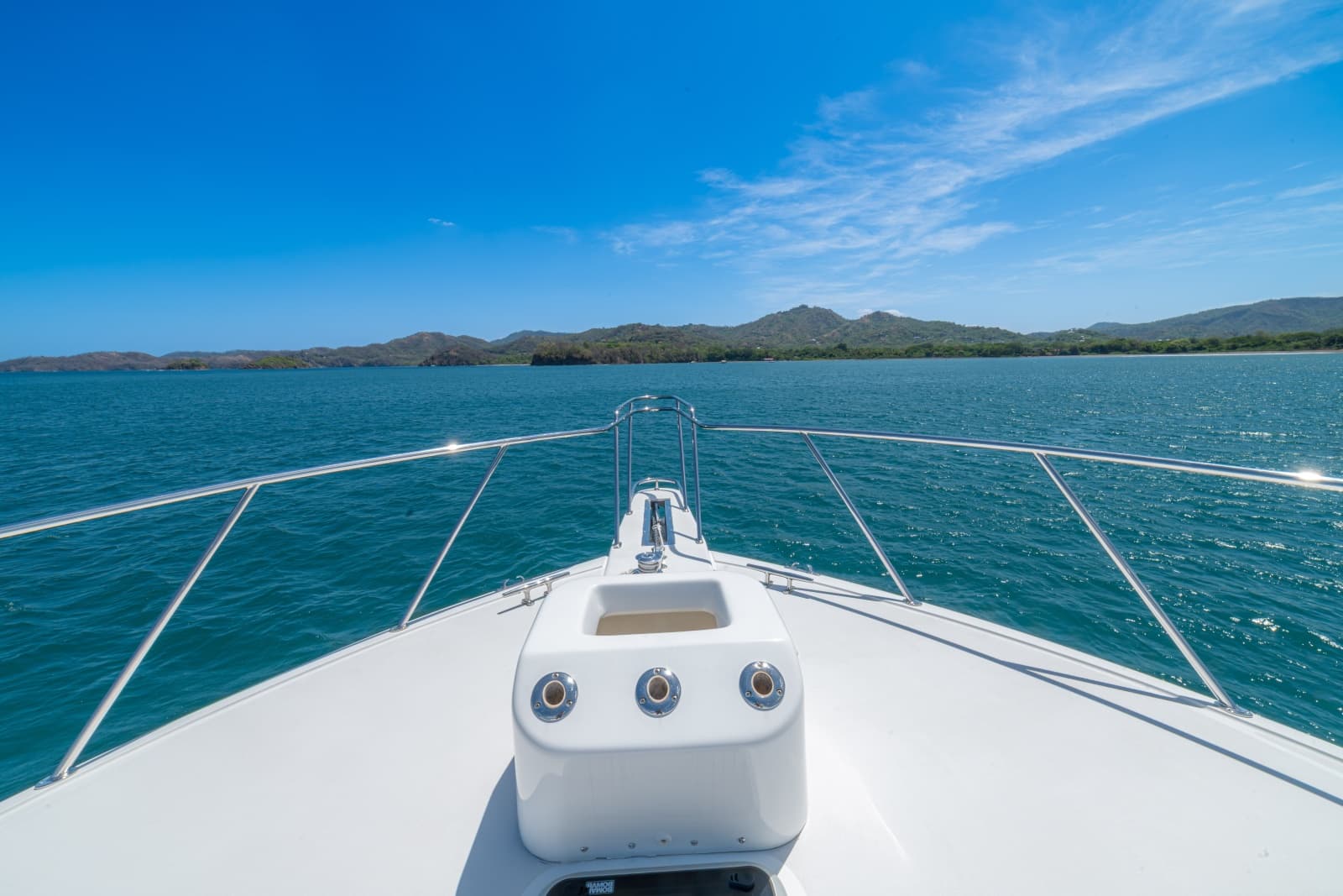 2005 Viking 61 Convertible - Photo 74