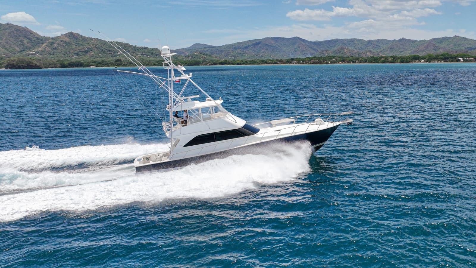 2005 Viking 61 Convertible - Photo 99