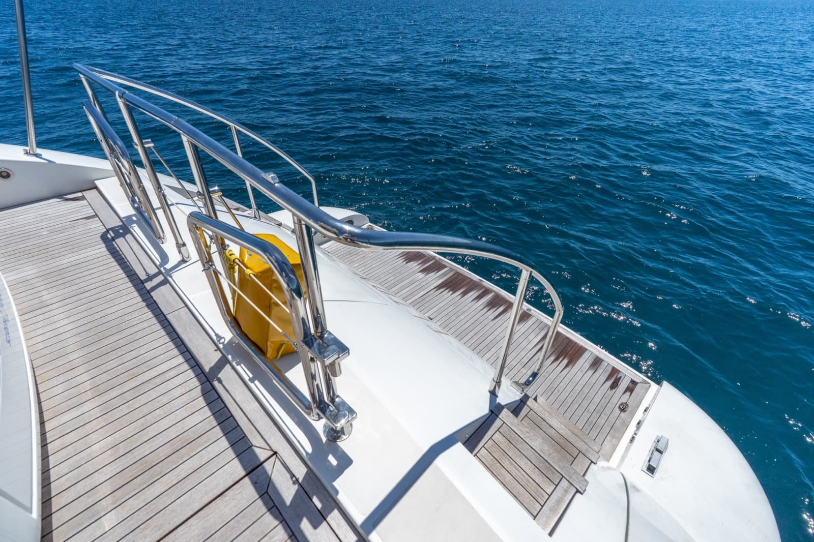 2004 Mangusta 72 - Photo 10
