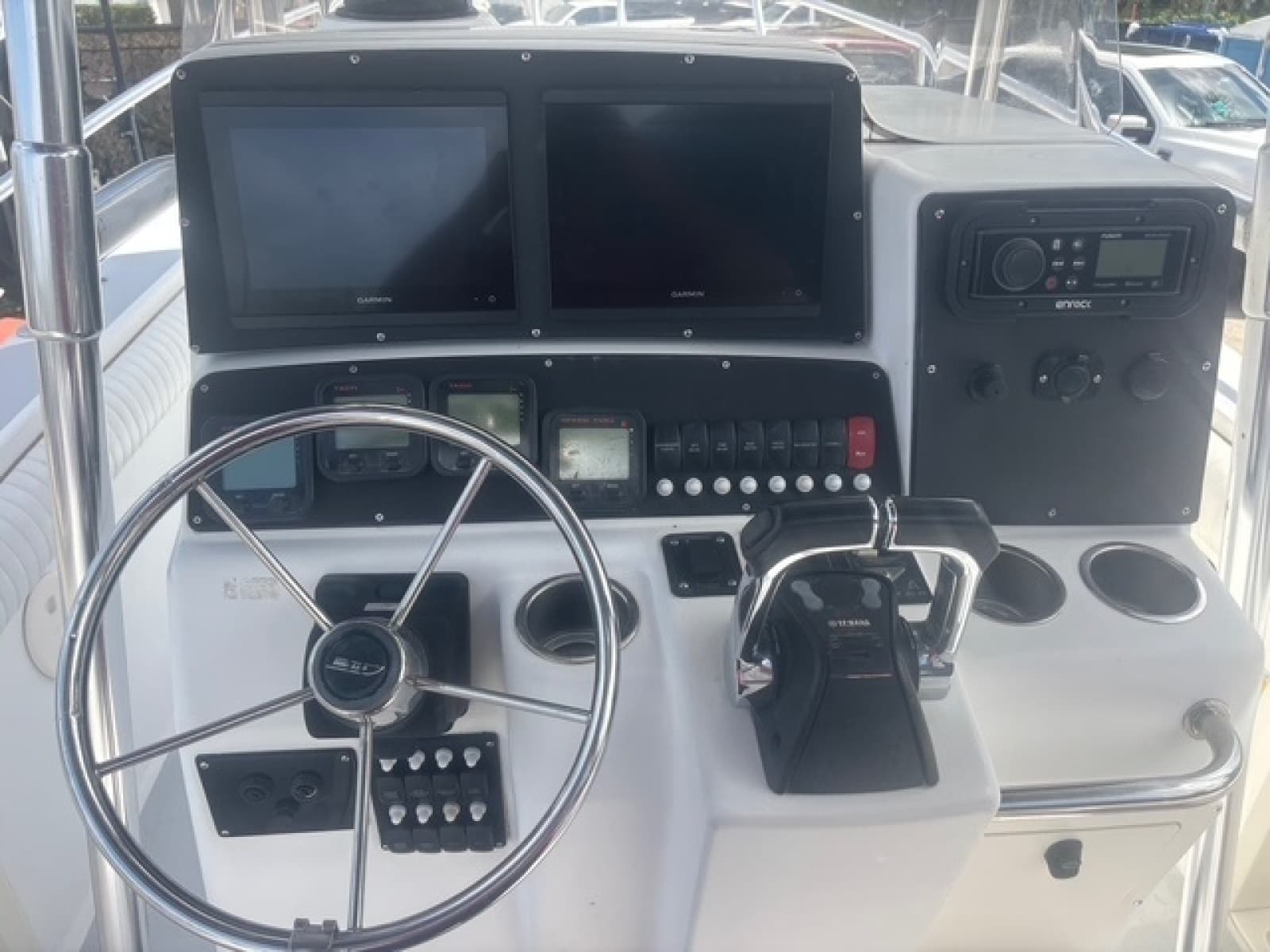 2001 Boston Whaler 26 Outrage - Photo 4