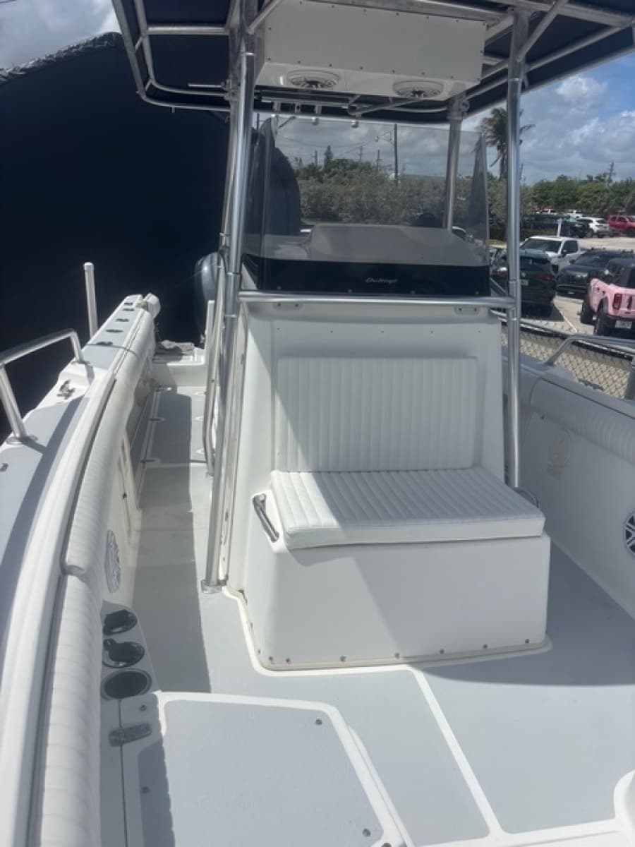 2001 Boston Whaler 26 Outrage - Photo 5