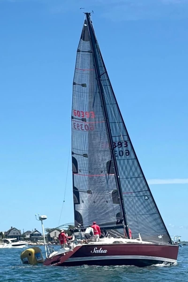 2004 C&C 121 - Photo 2