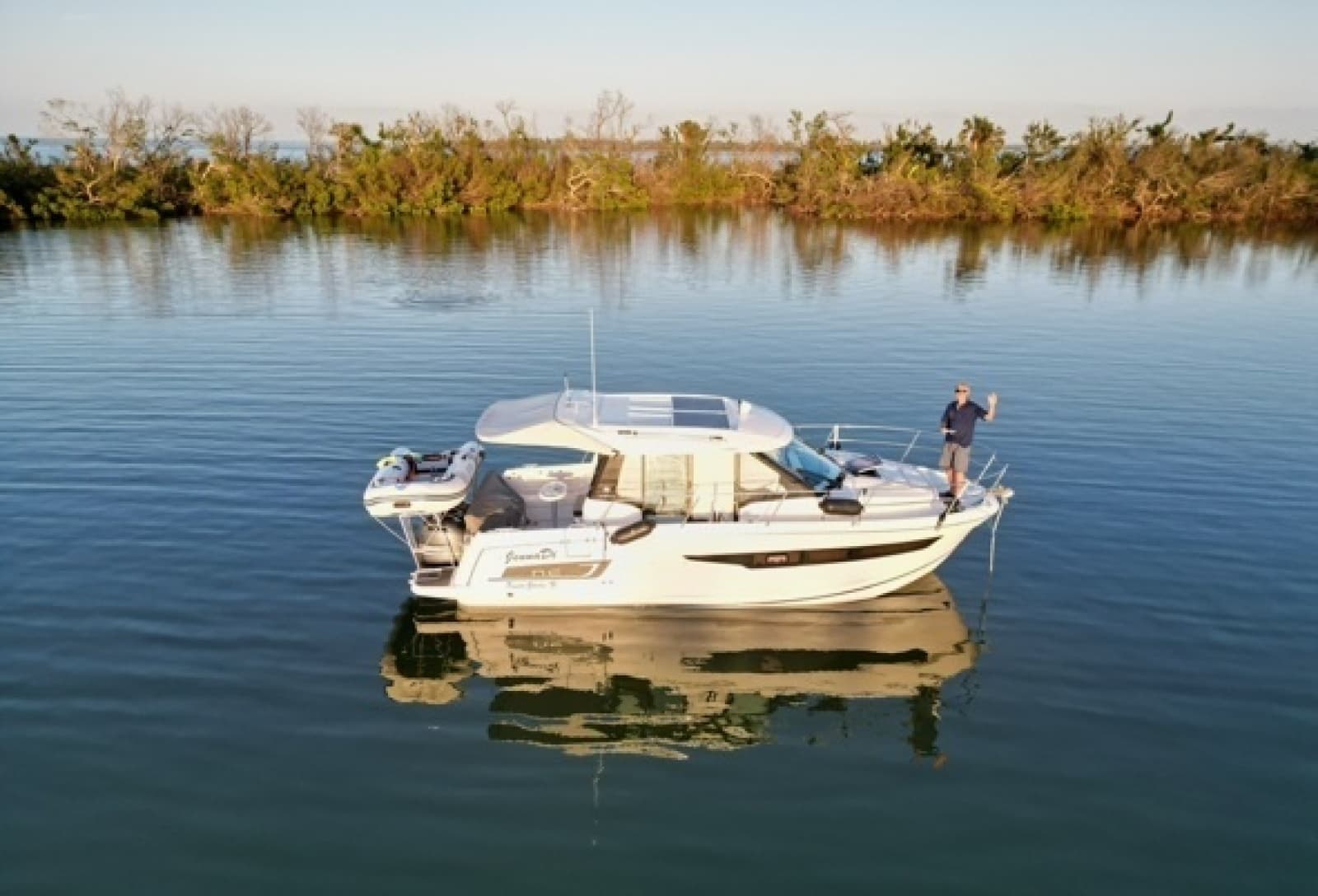 2021 Jeanneau 895 - Photo 1