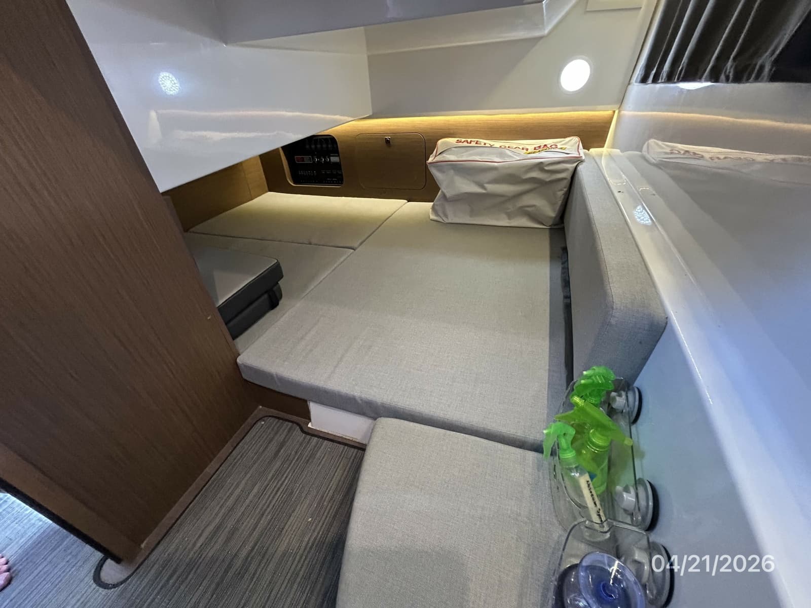 2021 Jeanneau 895 - Photo 40