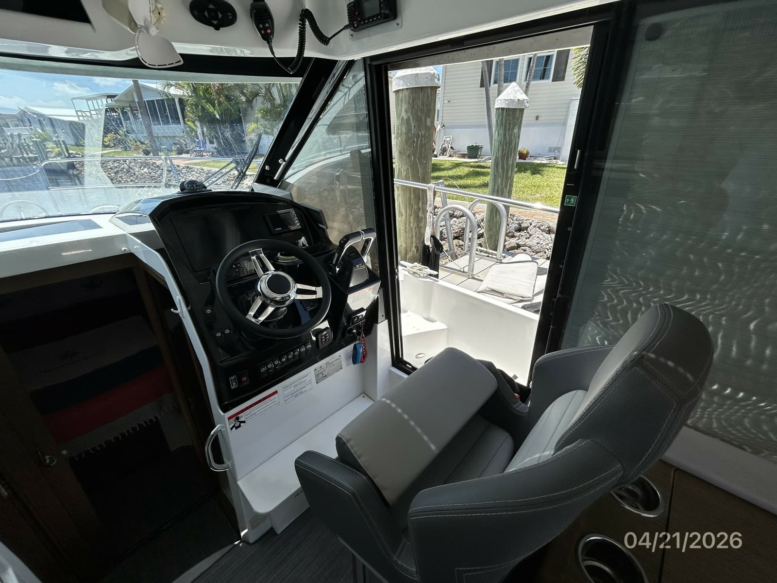 2021 Jeanneau 895 - Photo 31