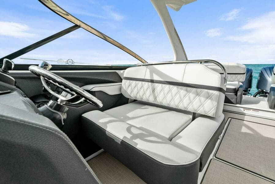 2023 Regal 29 OBX - Photo 16