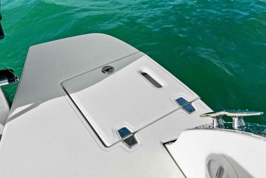 2023 Regal 29 OBX - Photo 12