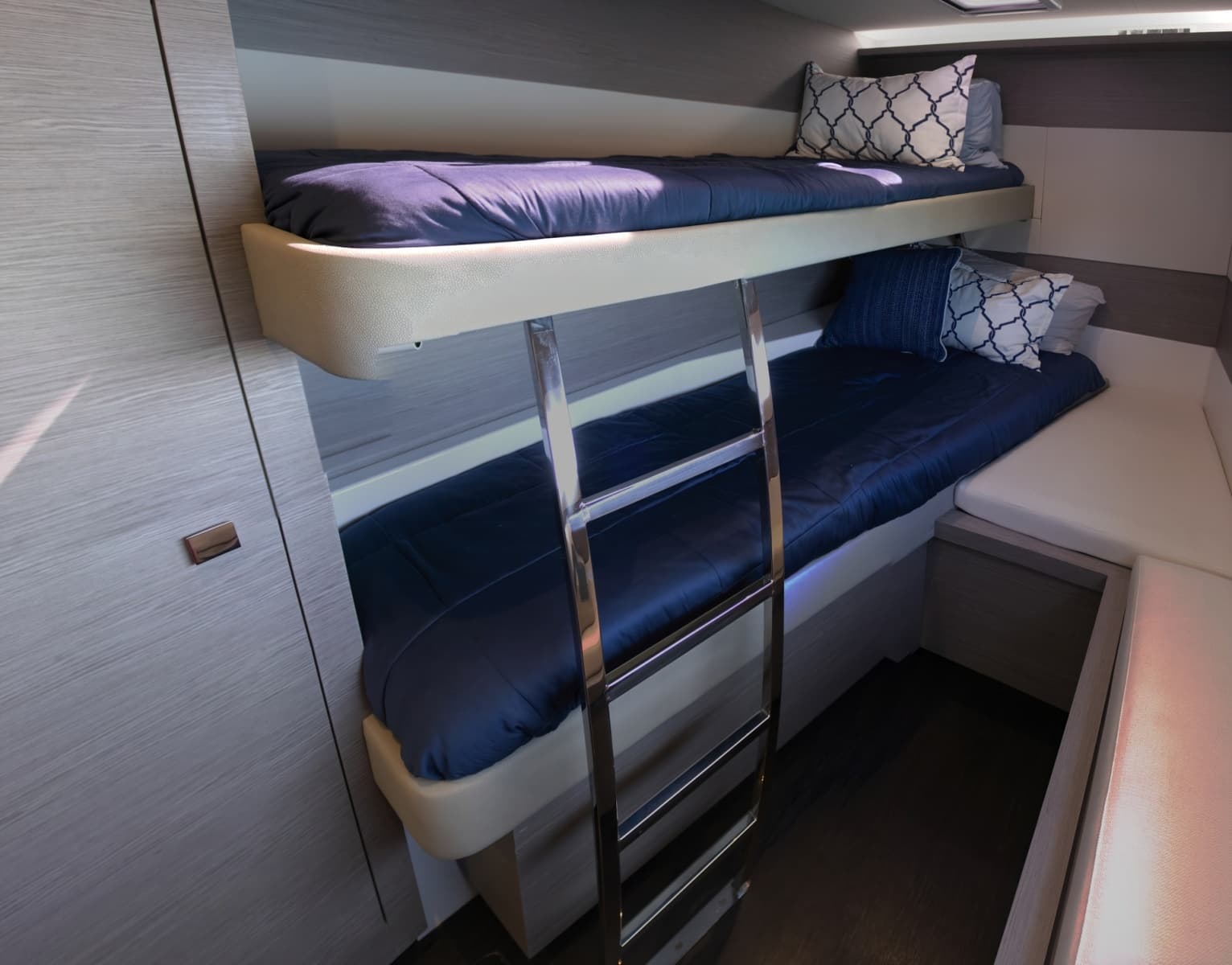 2024 Fountaine Pajot MY 5 - Photo 34