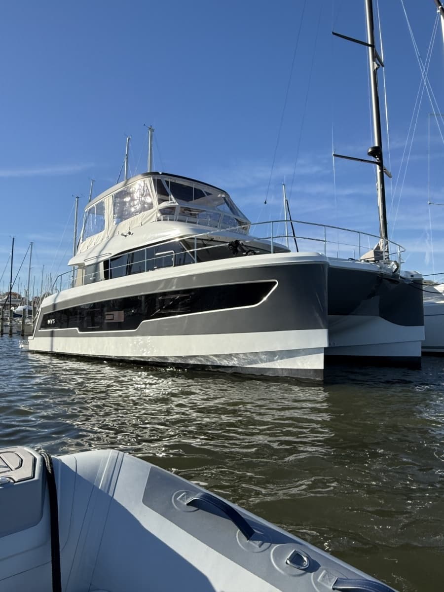 2024 Fountaine Pajot MY 5