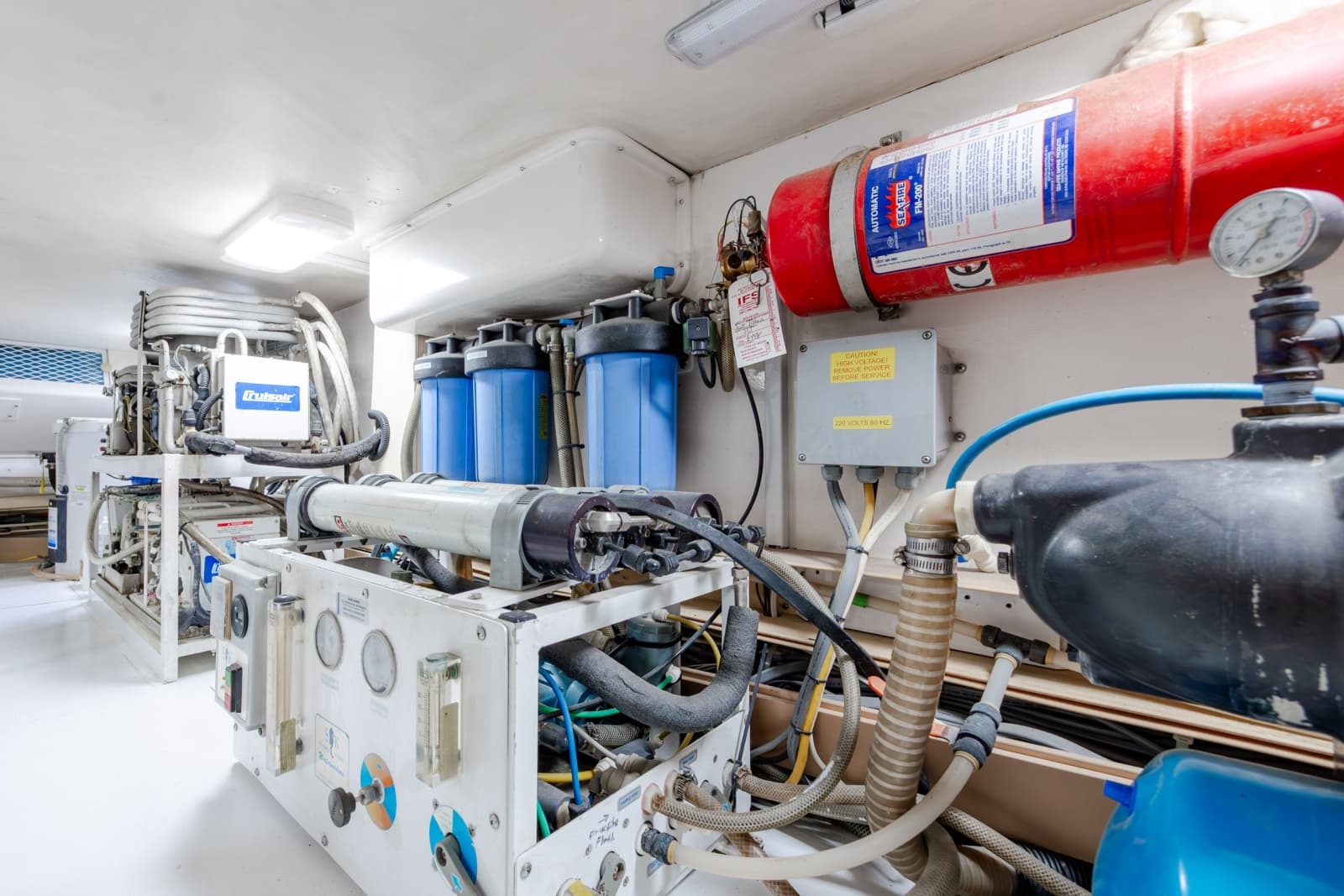 2000 Viking 55 Convertible