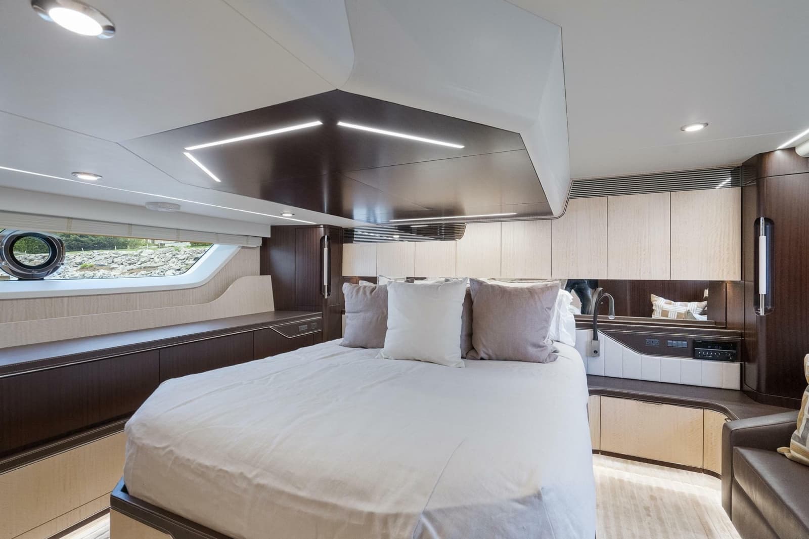 2019 Burger 48 CUSTOM