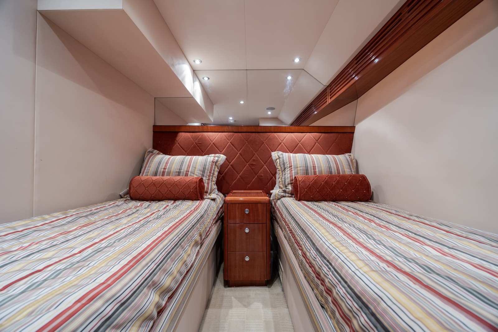 2008 Hatteras Motor Yacht - Photo 61