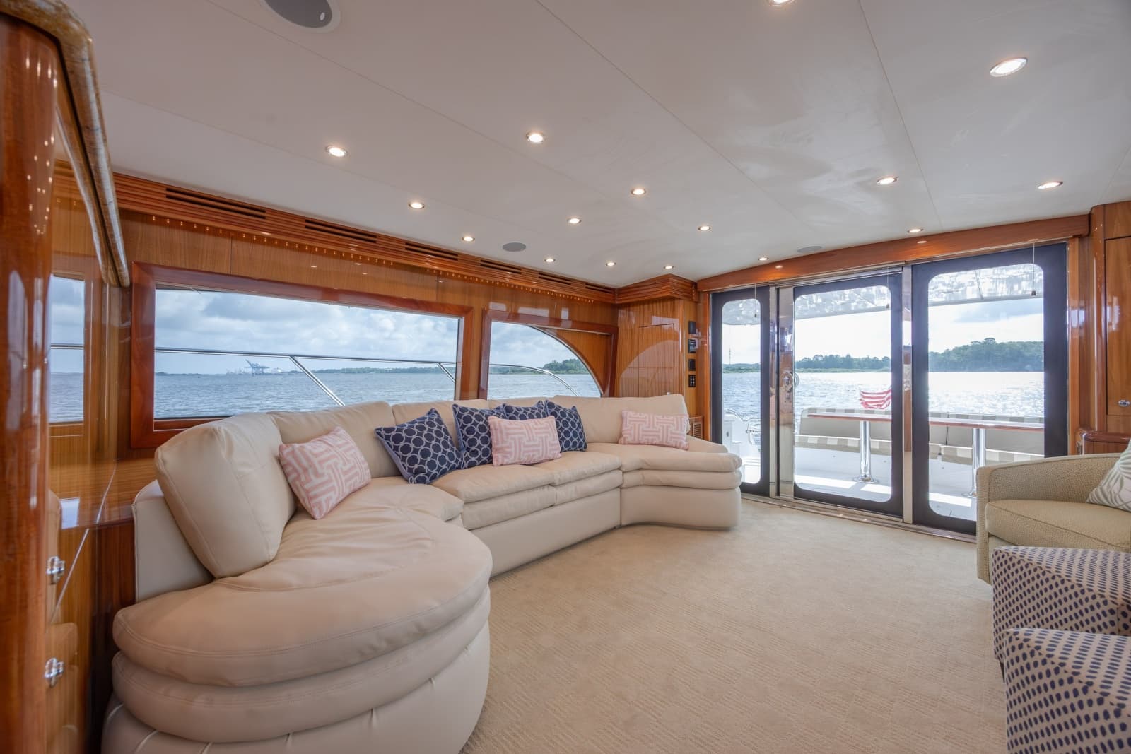 2008 Hatteras Motor Yacht - Photo 79